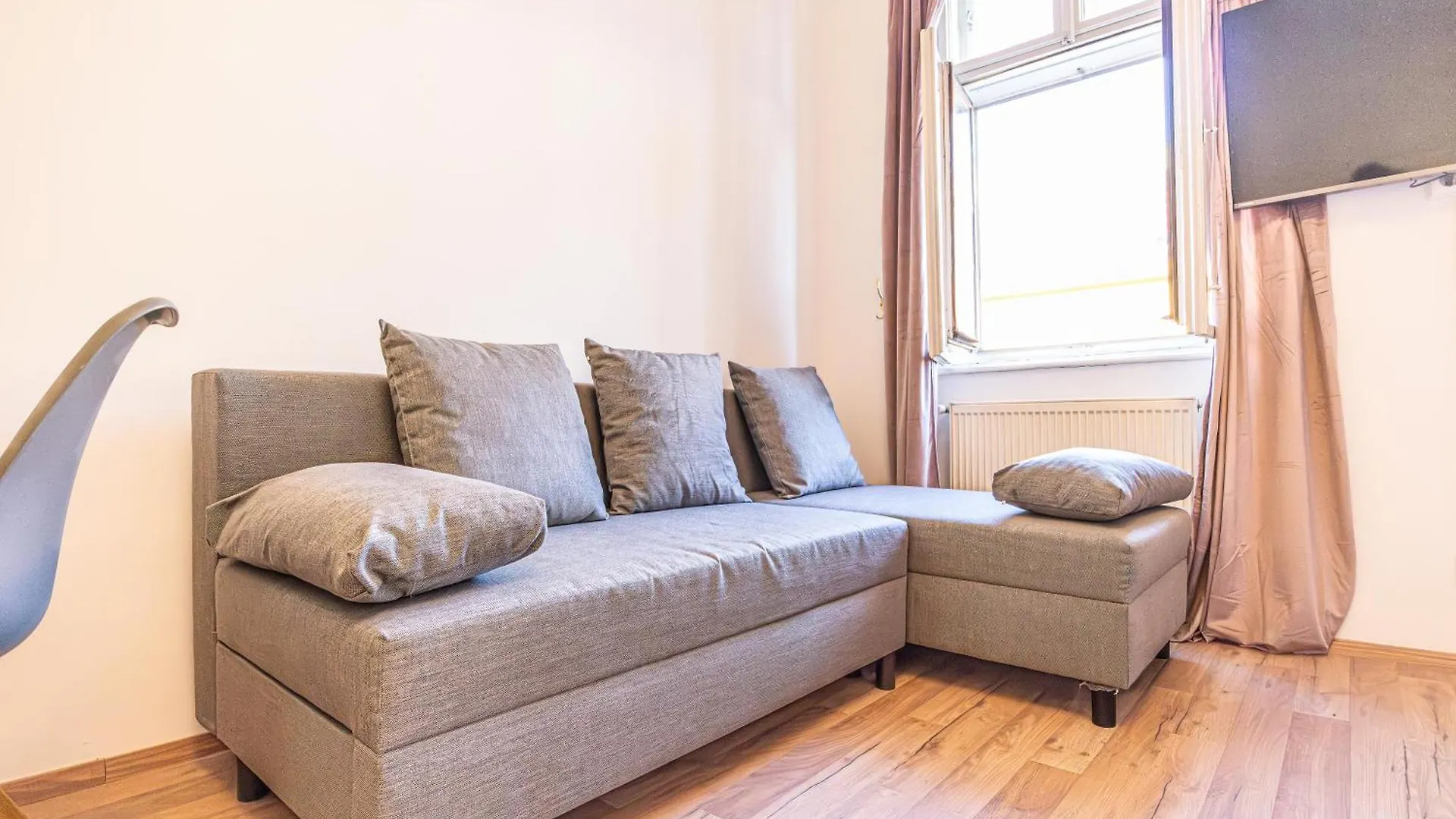 Apartmán City Living, Suburban Feel 1Br Apt. At Prime Spot Vídeň